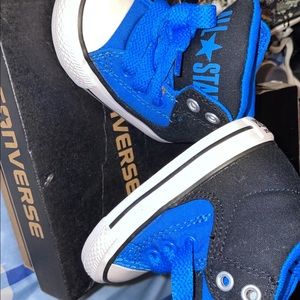 Baby converse size 3c brand new . Worn for pictures.